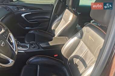 Универсал Opel Insignia 2012 в 