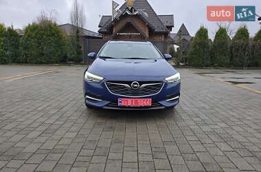 Универсал Opel Insignia 2020 в 