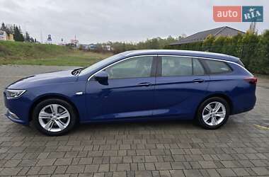 Универсал Opel Insignia 2020 в 