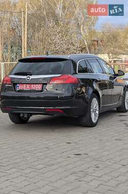 Універсал Opel Insignia 2011 в 