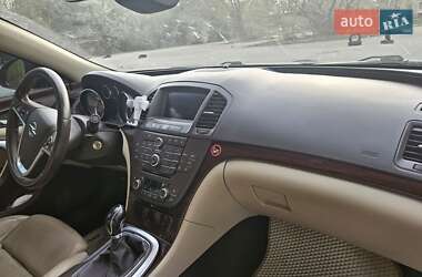 Лифтбек Opel Insignia 2010 в 
