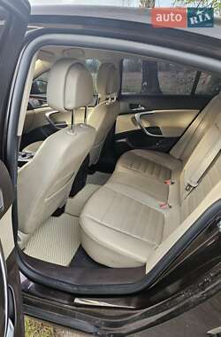 Лифтбек Opel Insignia 2010 в 