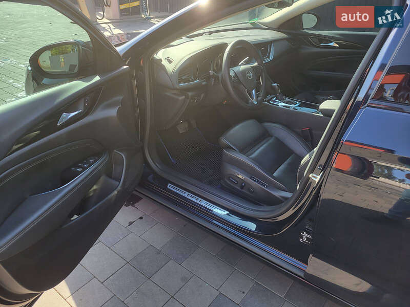 Лифтбек Opel Insignia 2018 в Павлограде