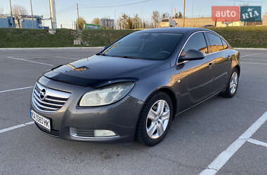 Седан Opel Insignia 2009 в 