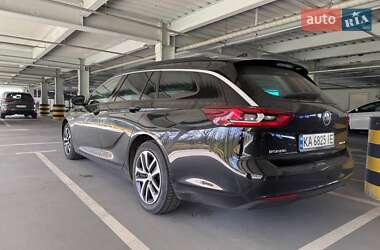 Универсал Opel Insignia 2018 в 