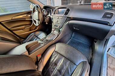 Універсал Opel Insignia 2012 в 