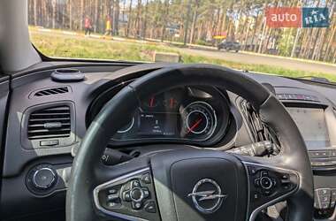 Универсал Opel Insignia 2014 в 