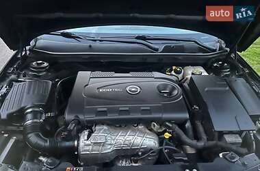 Универсал Opel Insignia 2014 в 
