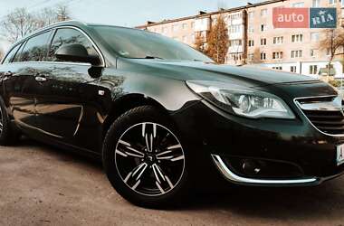 Універсал Opel Insignia 2016 в Конотопі
