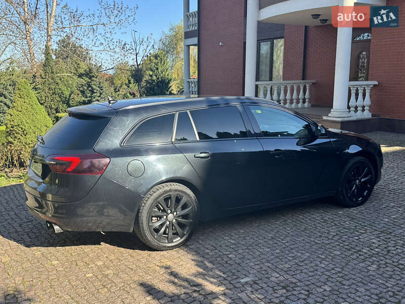 Універсал Opel Insignia 2013 в Запоріжжі