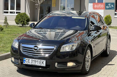 Универсал Opel Insignia 2010 в 