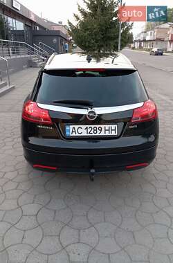 Універсал Opel Insignia 2010 в Горохові