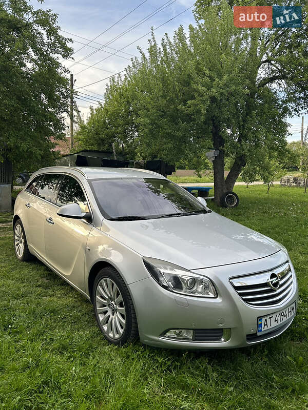 Универсал Opel Insignia 2010 в Коломые