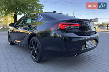 Лифтбек Opel Insignia 2018 в 