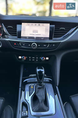 Лифтбек Opel Insignia 2018 в 