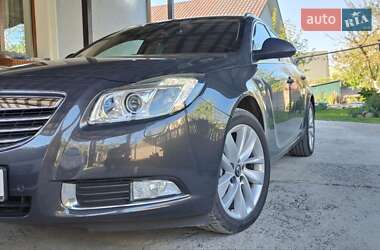 Універсал Opel Insignia 2013 в 