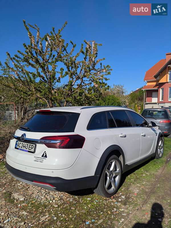 Універсал Opel Insignia 2015 в Луцьку