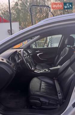 Універсал Opel Insignia 2013 в 