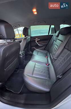 Універсал Opel Insignia 2013 в 