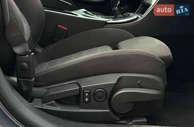 Универсал Opel Insignia 2014 в 