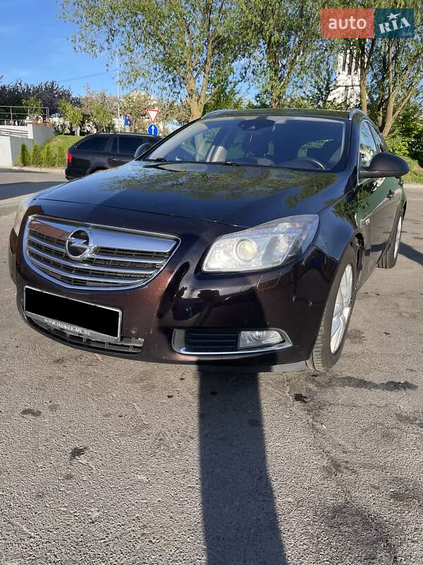Універсал Opel Insignia 2012 в 