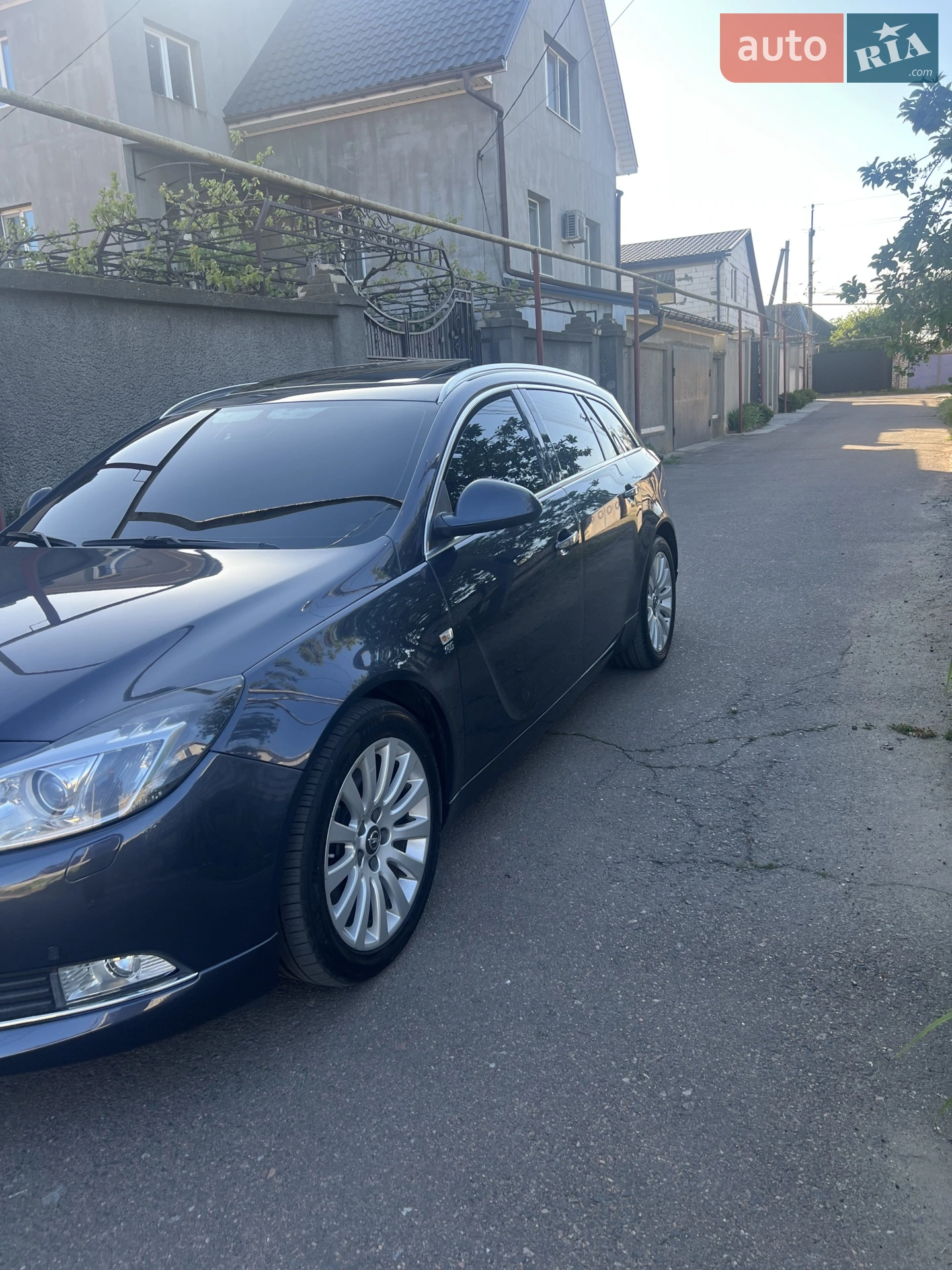 2011 Opel Insignia - мініатюра 3
