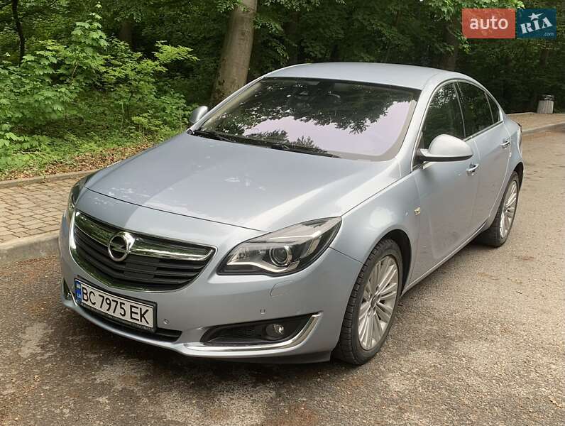 Opel Insignia 2015