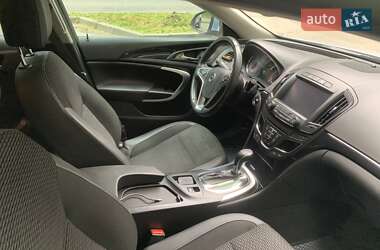 Седан Opel Insignia 2015 в 