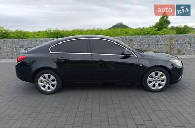 Лифтбек Opel Insignia 2010 в 