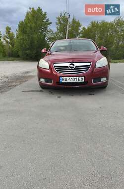 Лифтбек Opel Insignia 2010 в 