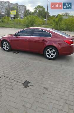 Лифтбек Opel Insignia 2010 в 
