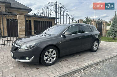 Универсал Opel Insignia 2016 в Умани