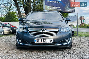 Универсал Opel Insignia 2013 в 