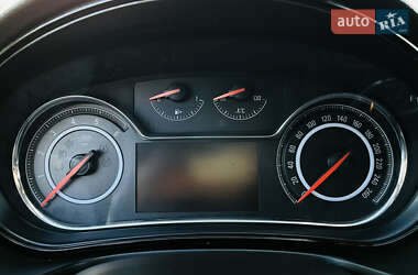 Универсал Opel Insignia 2013 в 