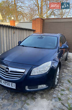 Універсал Opel Insignia 2012 в Миколаєві