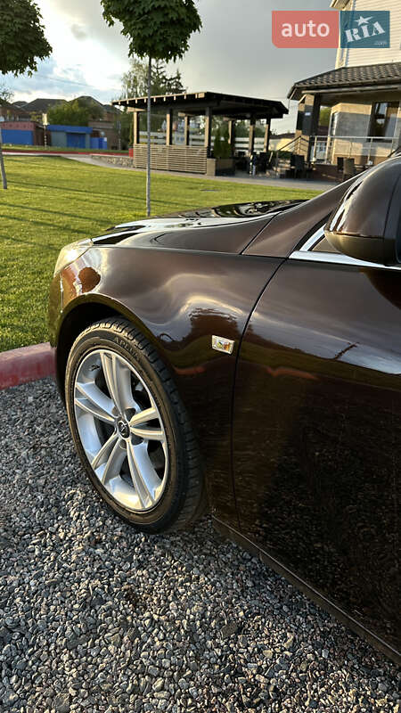 Универсал Opel Insignia 2012 в Гадяче