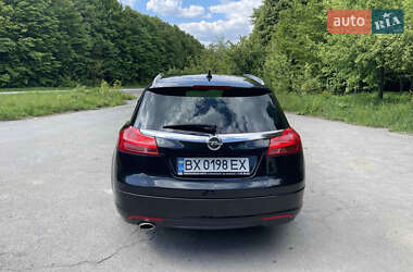 Универсал Opel Insignia 2011 в 