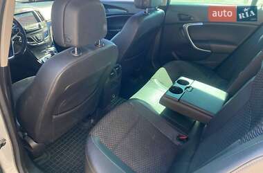 Универсал Opel Insignia 2014 в 