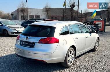 Универсал Opel Insignia 2013 в 