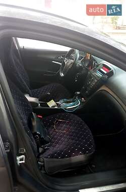 Универсал Opel Insignia 2009 в Черноморске