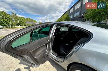 Лифтбек Opel Insignia 2013 в 