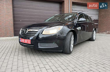 Универсал Opel Insignia 2011 в 