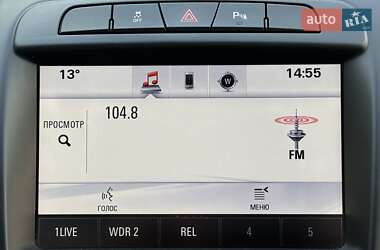 Седан Opel Insignia 2014 в 