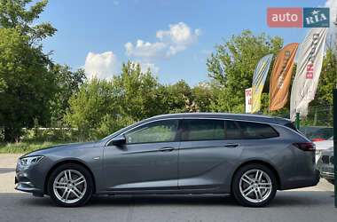 Универсал Opel Insignia 2019 в 