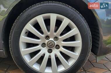 Універсал Opel Insignia 2009 в 
