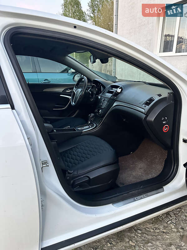 Седан Opel Insignia 2009 в Ивано-Франковске фото 10 Седан Opel Insignia 2009 в Ивано-Франковске