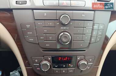 Универсал Opel Insignia 2009 в 