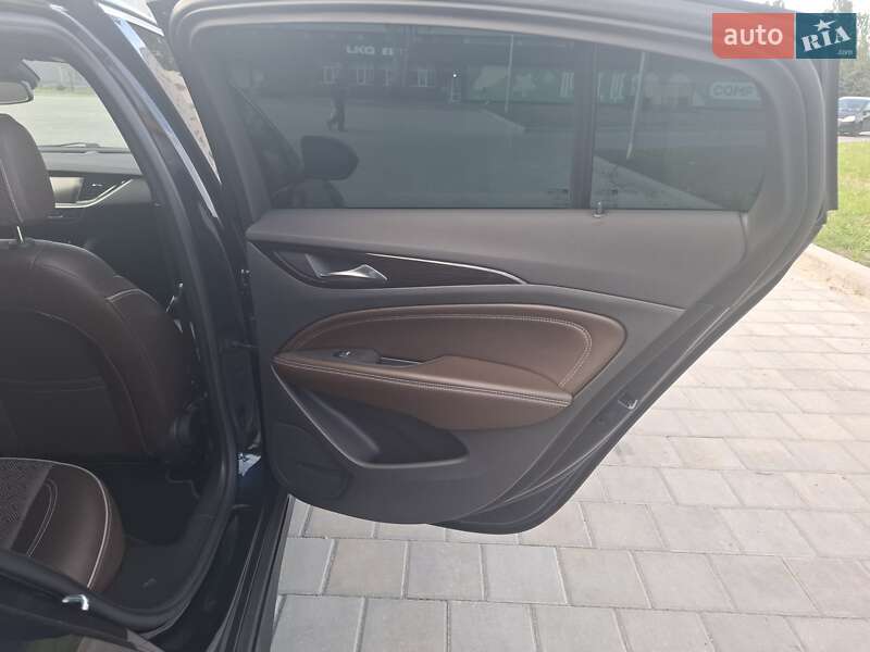 Ліфтбек Opel Insignia 2019 в Черкасах