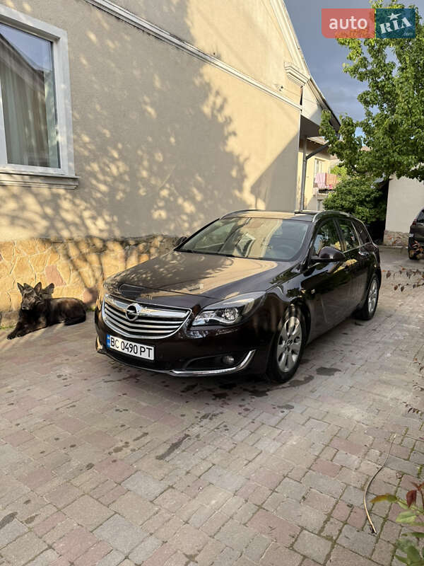 Opel Insignia 2014