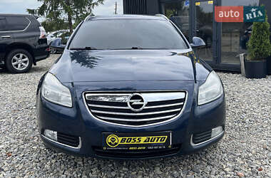 Универсал Opel Insignia 2012 в 